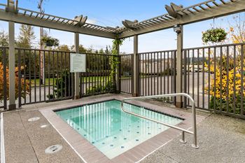 Seasonal outdoor pool and spa